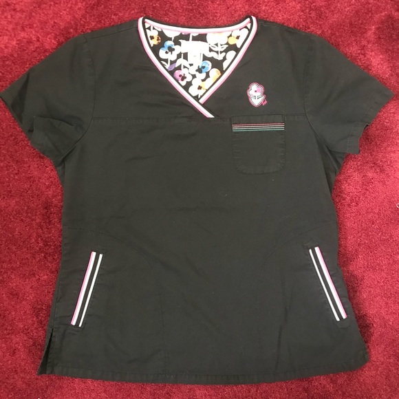 Medium Koi limited edition scrub top EUC